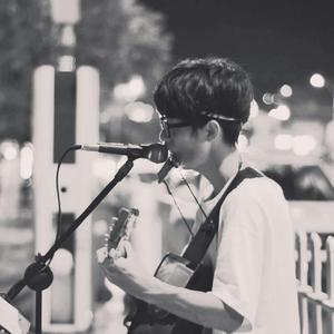 公交车轮奸高湖潮
