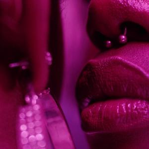 范冰冰扒开粉嫩尿囗让男人桶
