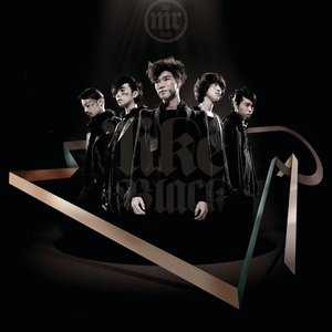 人妻丰满熟妇av滝川恵理
